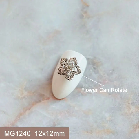 10pcs Xmas Christmas Tree Rotating Snowflakes Zircon Nail Art Manicure Nails Accessories DIY Nail Decorations Supplies Charms